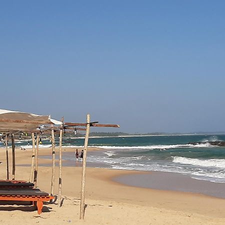 Lobster Beach Hotell Tangalle Eksteriør bilde