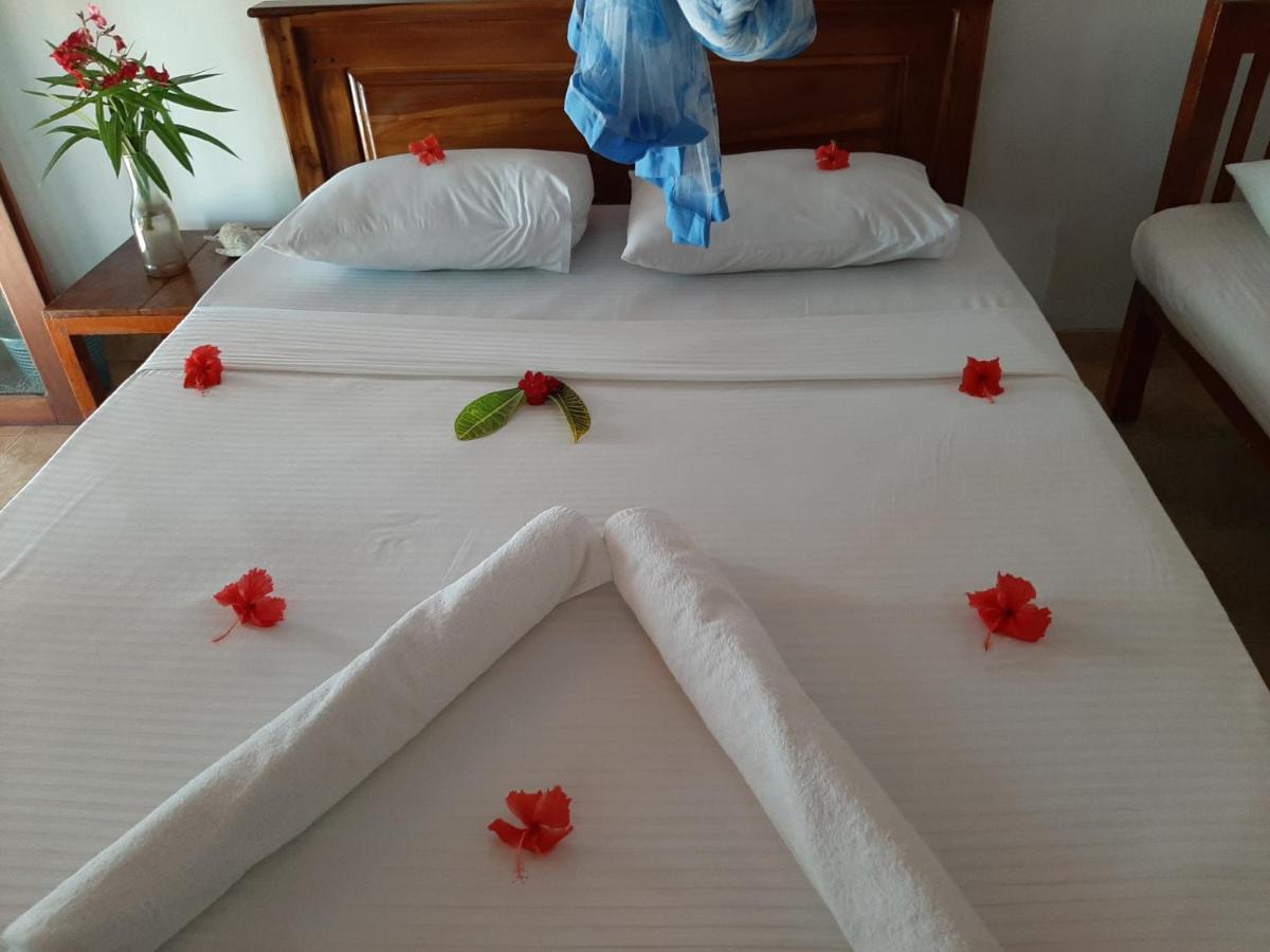 Lobster Beach Hotell Tangalle Eksteriør bilde