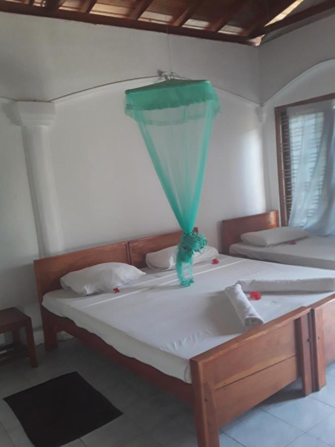 Lobster Beach Hotell Tangalle Rom bilde